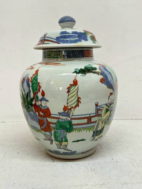 古玩陶瓷青花五彩人物故事紋蓋罐真品鑒賞圖