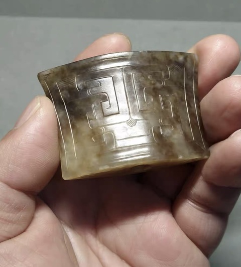 古玩玉器和田玉雕“劍珌”真品鑒賞圖