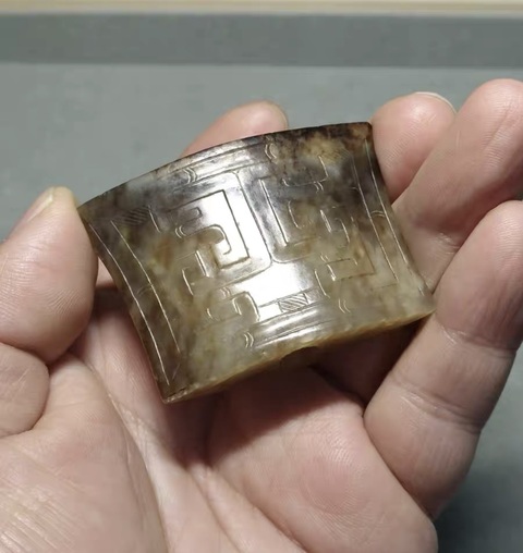 古玩玉器和田玉雕“劍珌”真品鑒賞圖