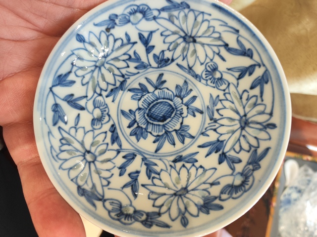 古玩陶瓷嘉慶青花玲瓏瓷蓋碗拍賣,當(dāng)前價格8600元