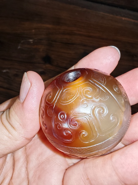 瑪瑙珠子拍賣，當前價格15600元