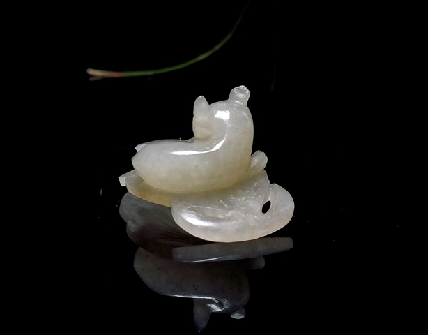 古玩雜項(xiàng)清代和田，一葉歡（守業(yè)）雕件拍賣，當(dāng)前價(jià)格4800元