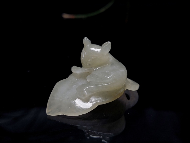 古玩雜項(xiàng)清代和田，一葉歡（守業(yè)）雕件拍賣，當(dāng)前價(jià)格4800元