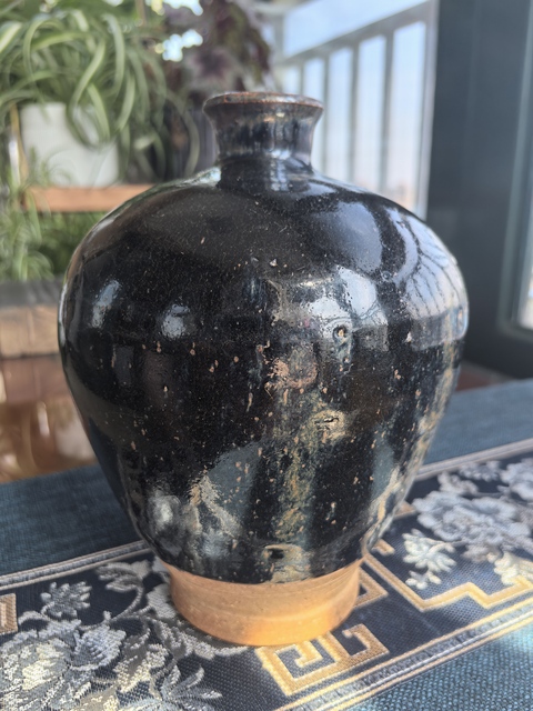 古玩陶瓷明代·窯變黑釉鐵銹斑梅瓶拍賣,當前價格3300元