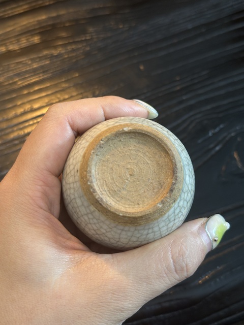 古玩陶瓷明末清初哥釉水盂真品鑒賞圖
