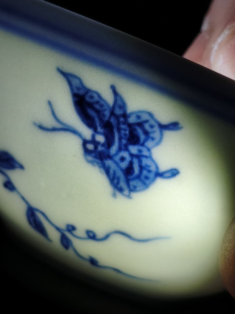 古玩陶瓷青花杯真品鑒賞圖