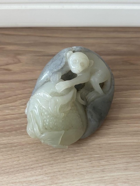 古玩玉器和田玉雕“榴開百子”把件真品鑒賞圖