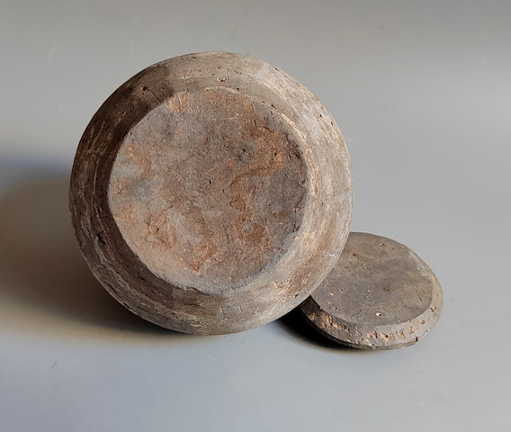 古玩陶瓷灰陶罐真品鑒賞圖