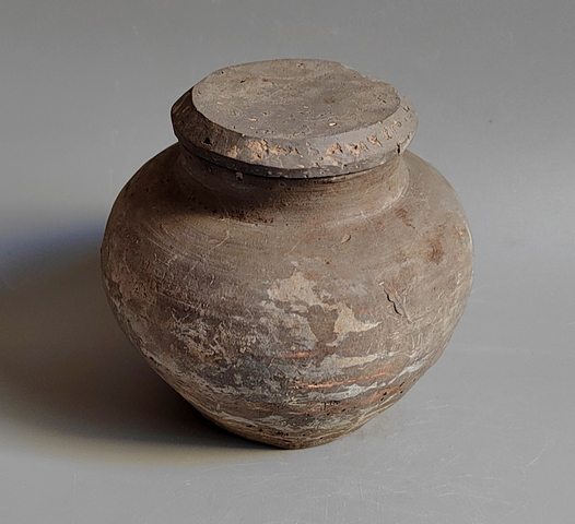 古玩陶瓷灰陶罐真品鑒賞圖