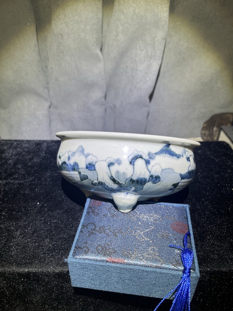 古玩陶瓷德化窯香爐真品鑒賞圖