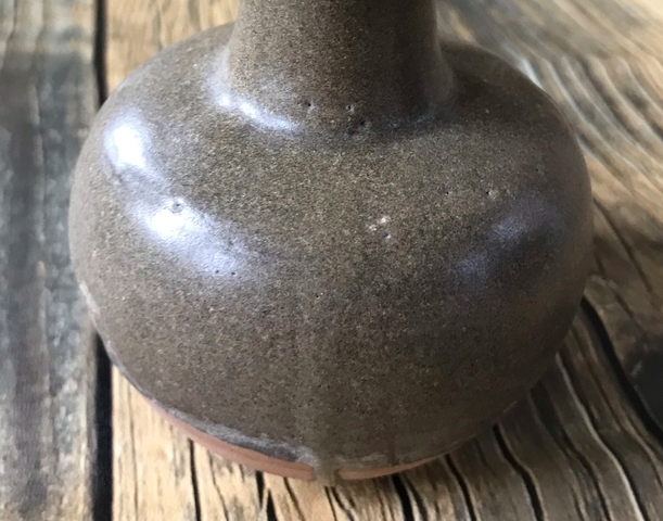 古玩陶瓷洪塘窯褐釉瓶真品鑒賞圖