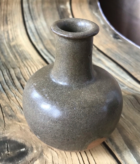古玩陶瓷洪塘窯褐釉瓶真品鑒賞圖