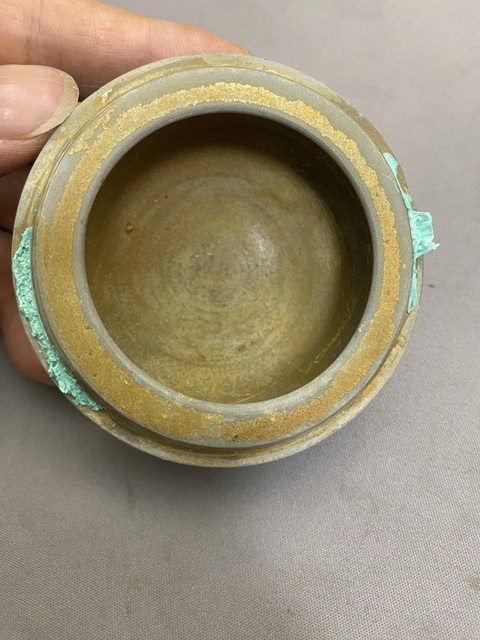 古玩陶瓷粉盒拍賣,當前價格8800元