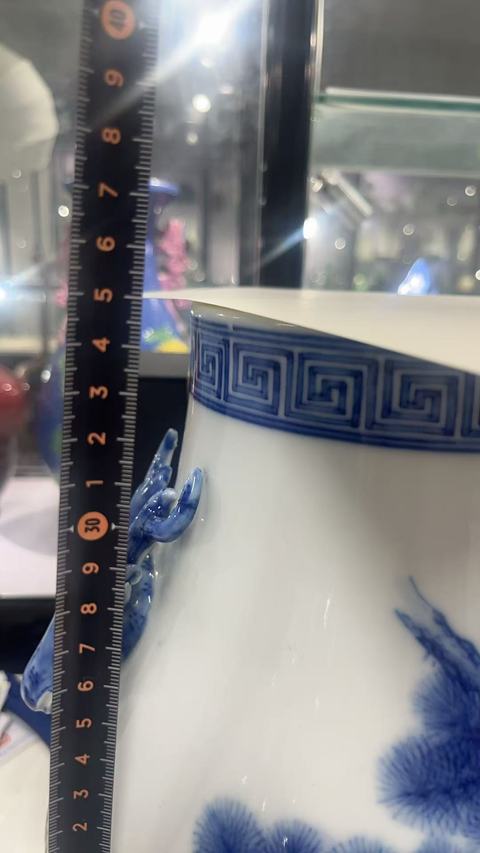 古玩陶瓷民國 青花花卉紋鹿頭尊（玉綾窯）真品鑒賞圖