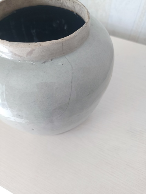 古玩陶瓷清末民初花蝶紋罐拍賣,當前價格58元