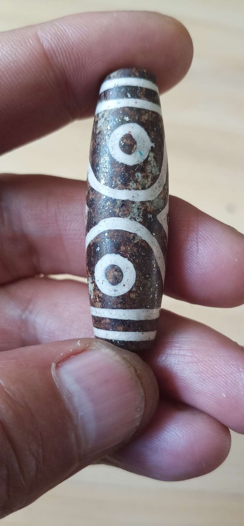 古玩雜項隕石三眼財富天珠(鑲蝕藏藥)拍賣,當前價格550元