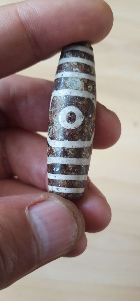 古玩雜項隕石三眼財富天珠(鑲蝕藏藥)拍賣,當前價格550元