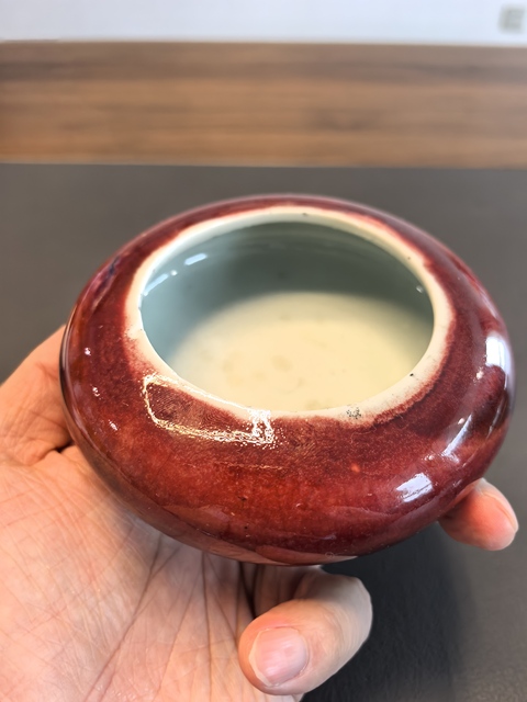 古玩陶瓷郎紅釉水洗真品鑒賞圖