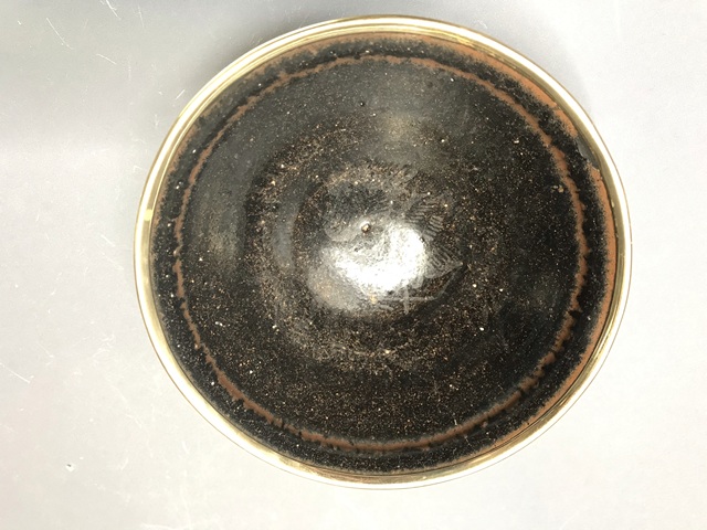 古玩陶瓷遇林亭描銀花卉紋茶盞拍賣,當(dāng)前價(jià)格26000元