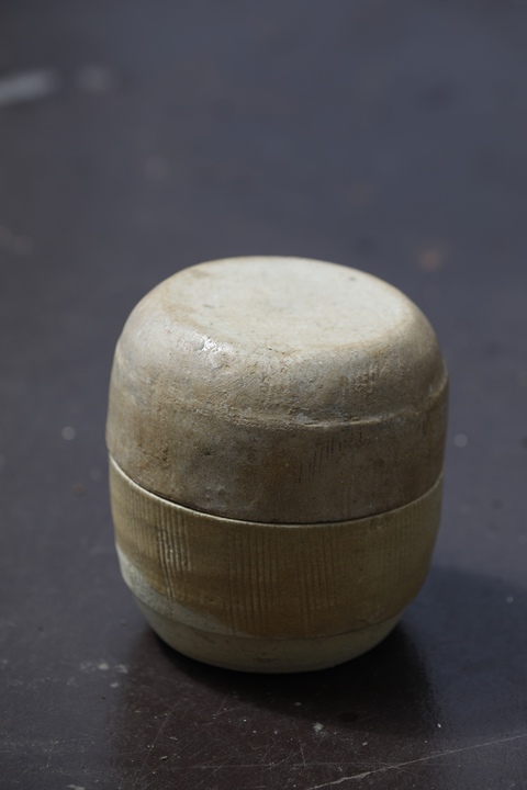 古玩陶瓷青白釉粉盒真品鑒賞圖