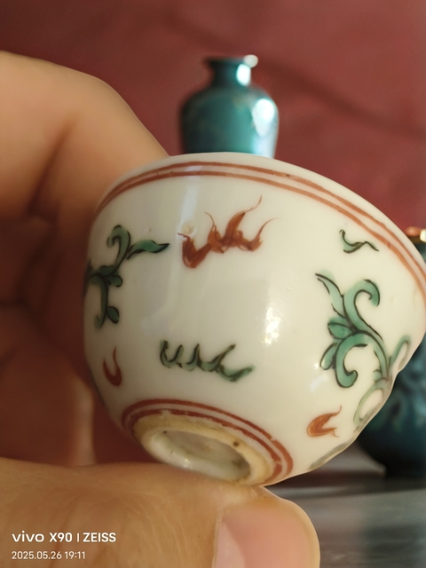 古玩陶瓷紅綠彩杯拍賣，當(dāng)前價(jià)格2888元