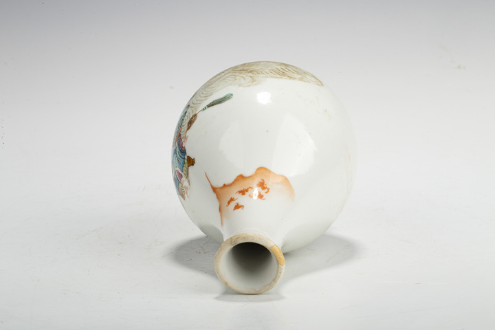 古玩陶瓷晚清·粉彩劉海戲金蟾紋膽瓶拍賣，當前價格2800元
