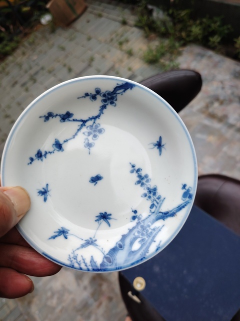 古玩陶瓷青花梅花紋杯碟，疑似復(fù)窯真品鑒賞圖