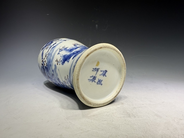 古玩陶瓷清·光緒青花釉里紅三國趙子龍人物瓶拍賣,當(dāng)前價(jià)格0元