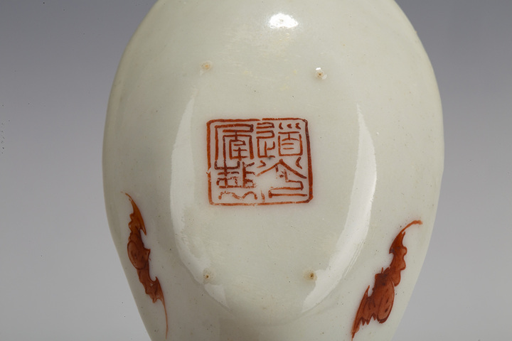 古玩陶瓷清道光·粉彩梅花紋湯匙真品鑒賞圖