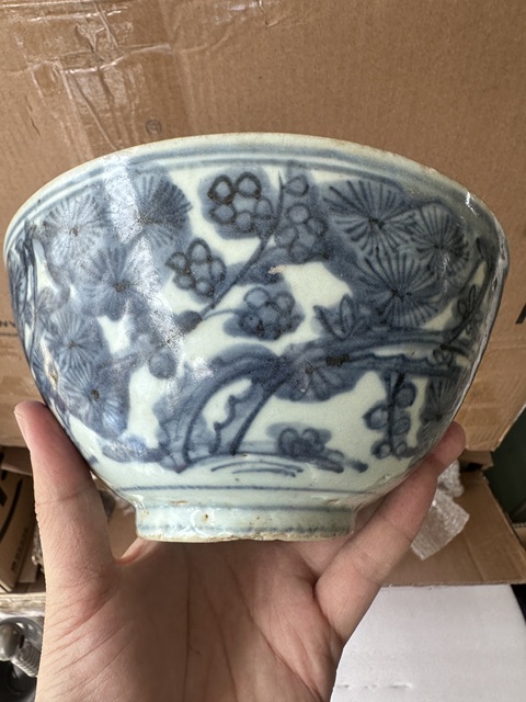 古玩陶瓷青花歲寒三友圖茶碗真品鑒賞圖