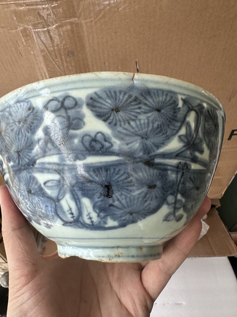 古玩陶瓷青花歲寒三友圖茶碗真品鑒賞圖