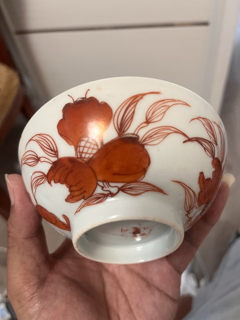 古玩陶瓷晚清民國(guó)·礬紅福壽紋茶碗拍賣,當(dāng)前價(jià)格399元