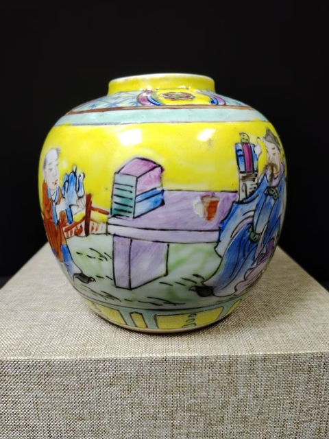 古玩陶瓷晚清光緒粉彩人物罐尺寸高9.5cm拍賣，當(dāng)前價(jià)格1888元