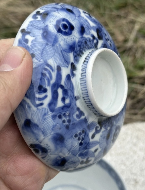 古玩陶瓷青花蓋碗真品鑒賞圖