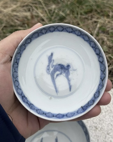古玩陶瓷青花蓋碗真品鑒賞圖