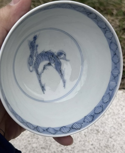 古玩陶瓷青花蓋碗真品鑒賞圖