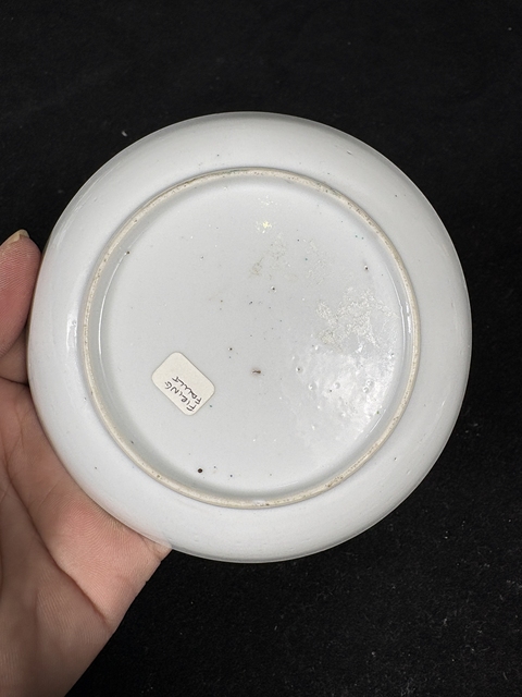 古玩陶瓷廣彩盤真品鑒賞圖