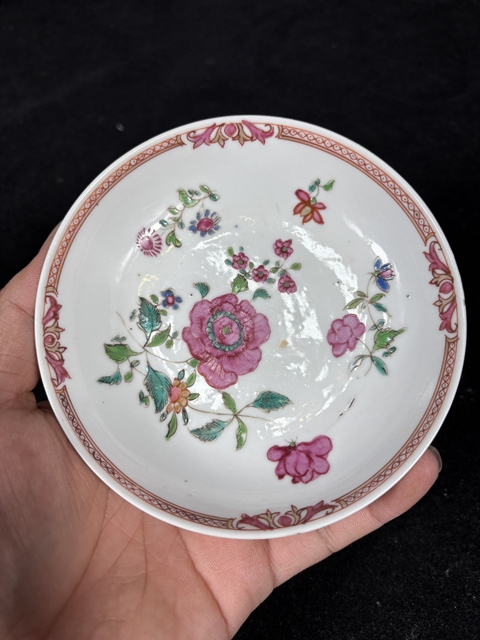 古玩陶瓷廣彩盤真品鑒賞圖