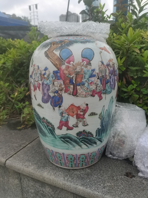 古玩陶瓷清晚·粉彩群仙祝壽紋冬瓜罐 真品鑒賞圖
