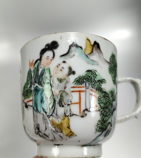 古玩陶瓷清咸豐-五彩人物紋杯拍賣,當(dāng)前價格2699元