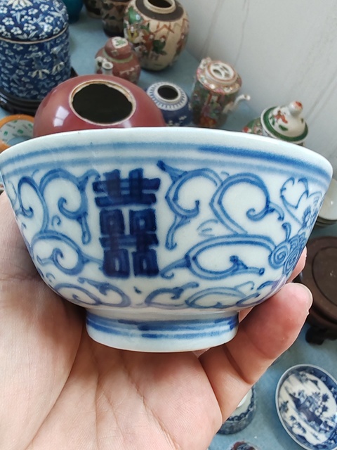 古玩陶瓷清中期青花纏枝花卉喜字紋杯拍賣,當(dāng)前價格1080元