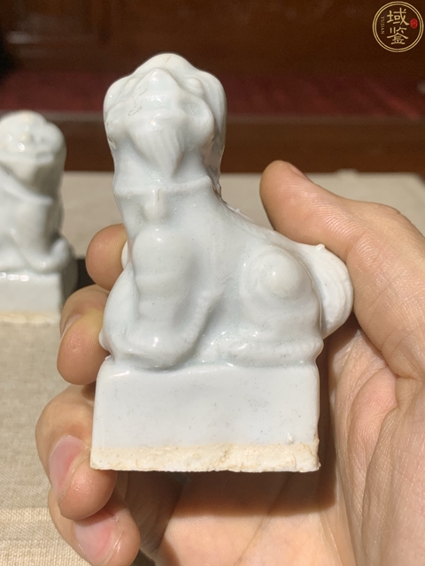 古玩陶瓷明末清初·白釉三供 真品鑒賞圖