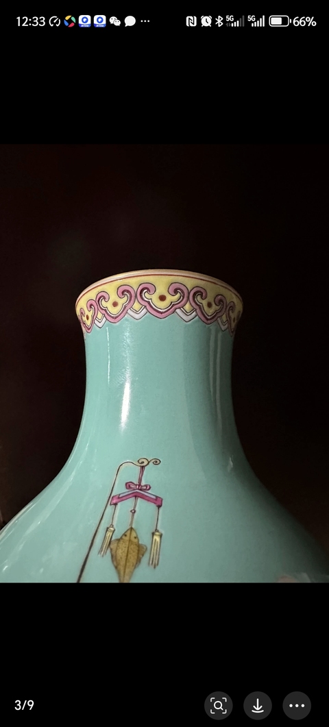 古玩陶瓷嬰戲紋粉彩瓶真品鑒賞圖