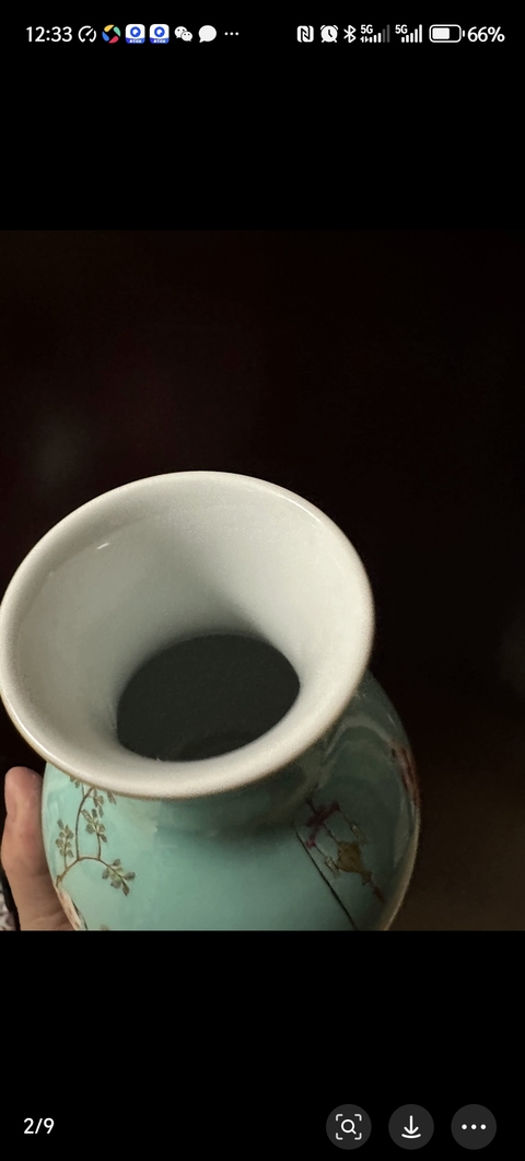 古玩陶瓷嬰戲紋粉彩瓶真品鑒賞圖