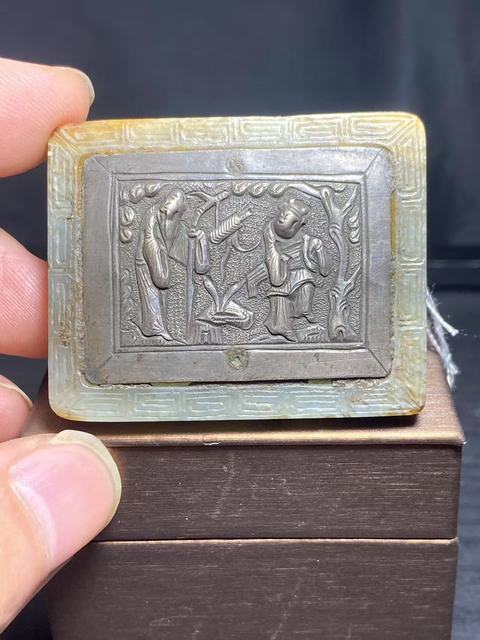 古玩玉器（一口價放漏）老料幾十年工和田玉鑲嵌老銀帶扣拍賣，當前價格3800元