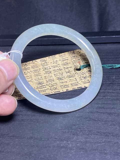 古玩玉器漂亮的清代天然冰糯翡翠手鐲拍賣，當前價格11000元