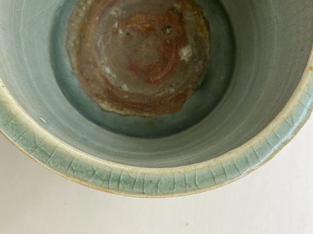 古玩陶瓷龍泉窯樽式三足爐真品鑒賞圖