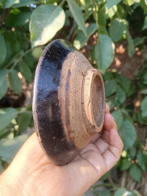 古玩陶瓷元末明初~窯變?nèi)f彩茶盞拍賣,當前價格3元