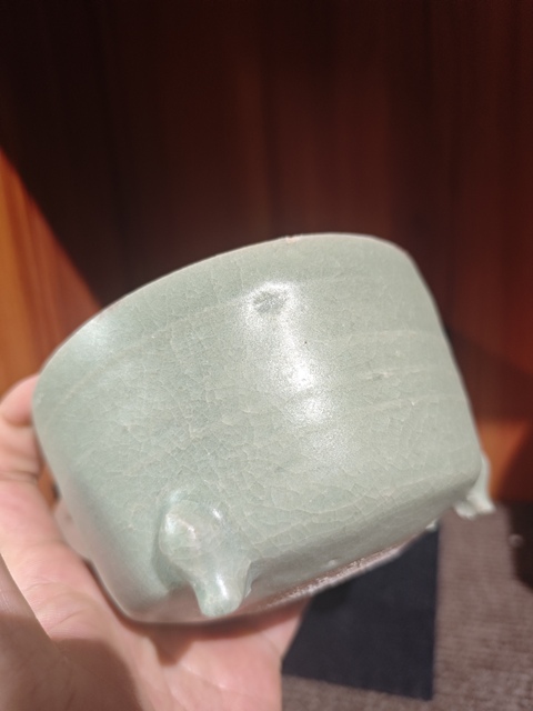 古玩陶瓷三足吊腳爐拍賣,當前價格9600元
