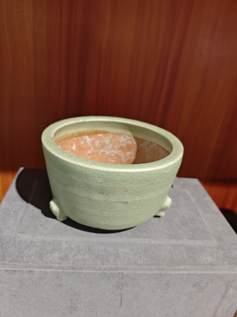 古玩陶瓷三足吊腳爐拍賣,當前價格9600元